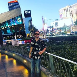 Meet your Posher, Bobby